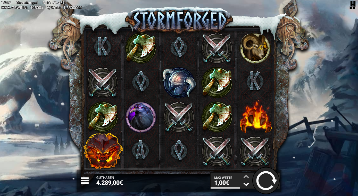 Stormforged-Slot mit D&auml;mon, &Auml;xten, Schwertern, Helm, Rabe, Runen und Feuerkralle.