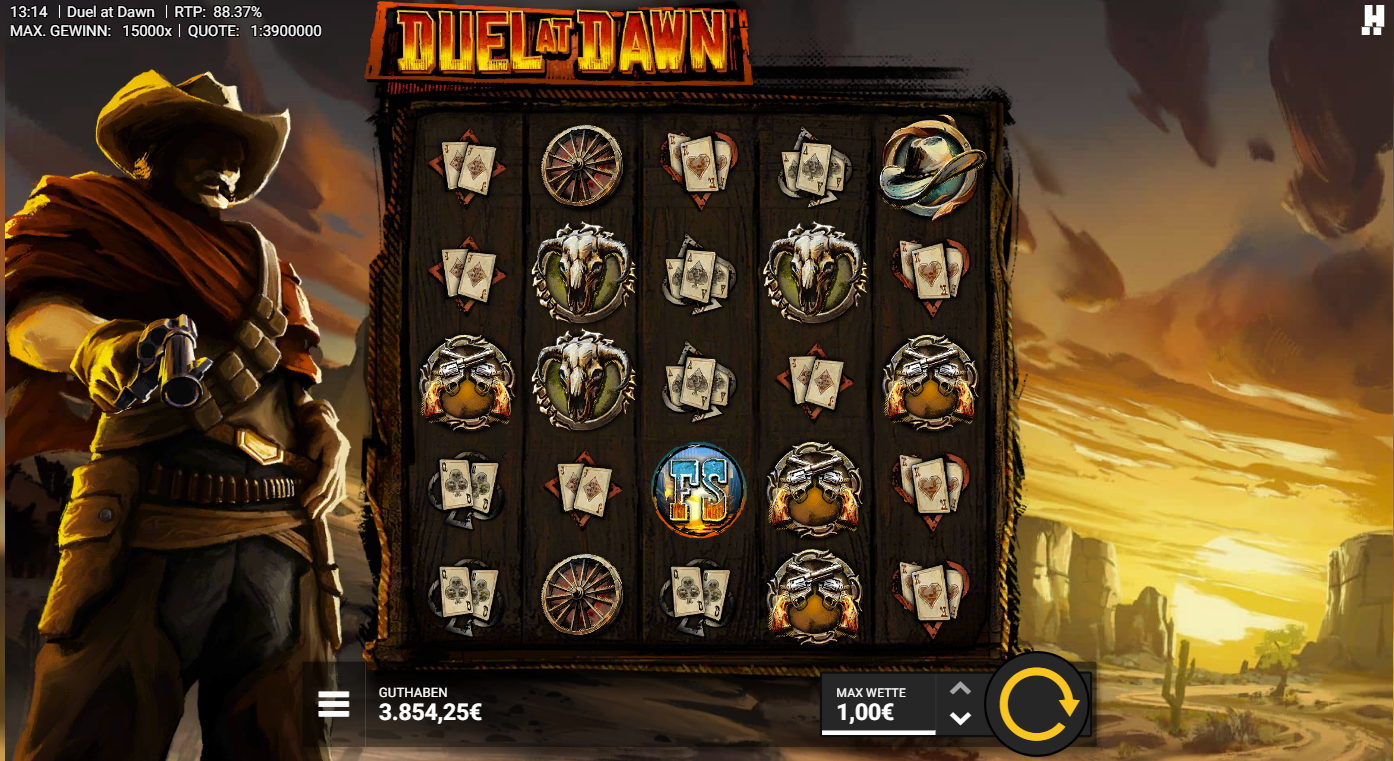 Duel-at-Dawn-Slot mit FS‑Symbol, Revolvern, Karten, Wagenrad und B&uuml;ffel‑Sch&auml;deln.
