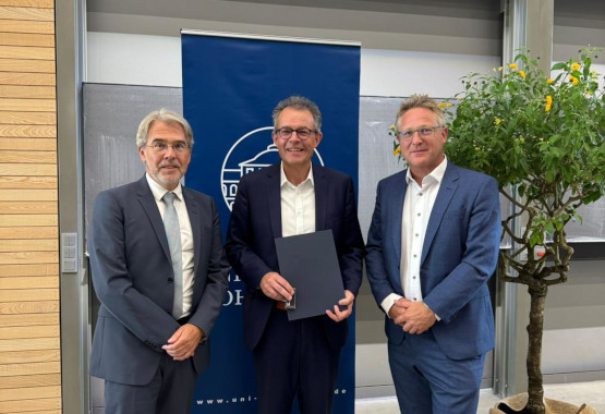 Verleihung Ehrennadel der Universität Hohenheim an Georg Wacker