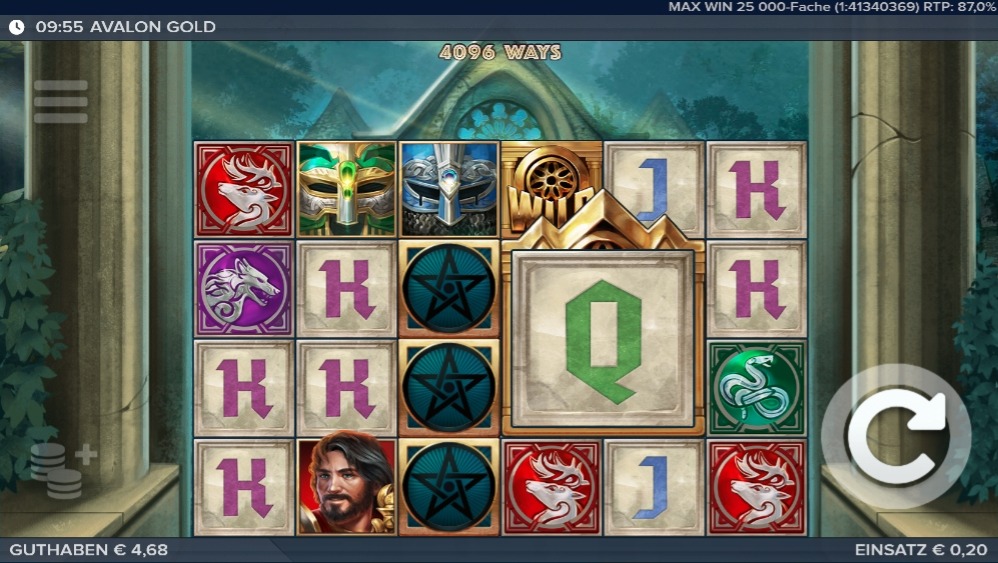 Avalon Gold mit Ritter, Helmen, Stern und gro&szlig;er Q-Kachel im Raster